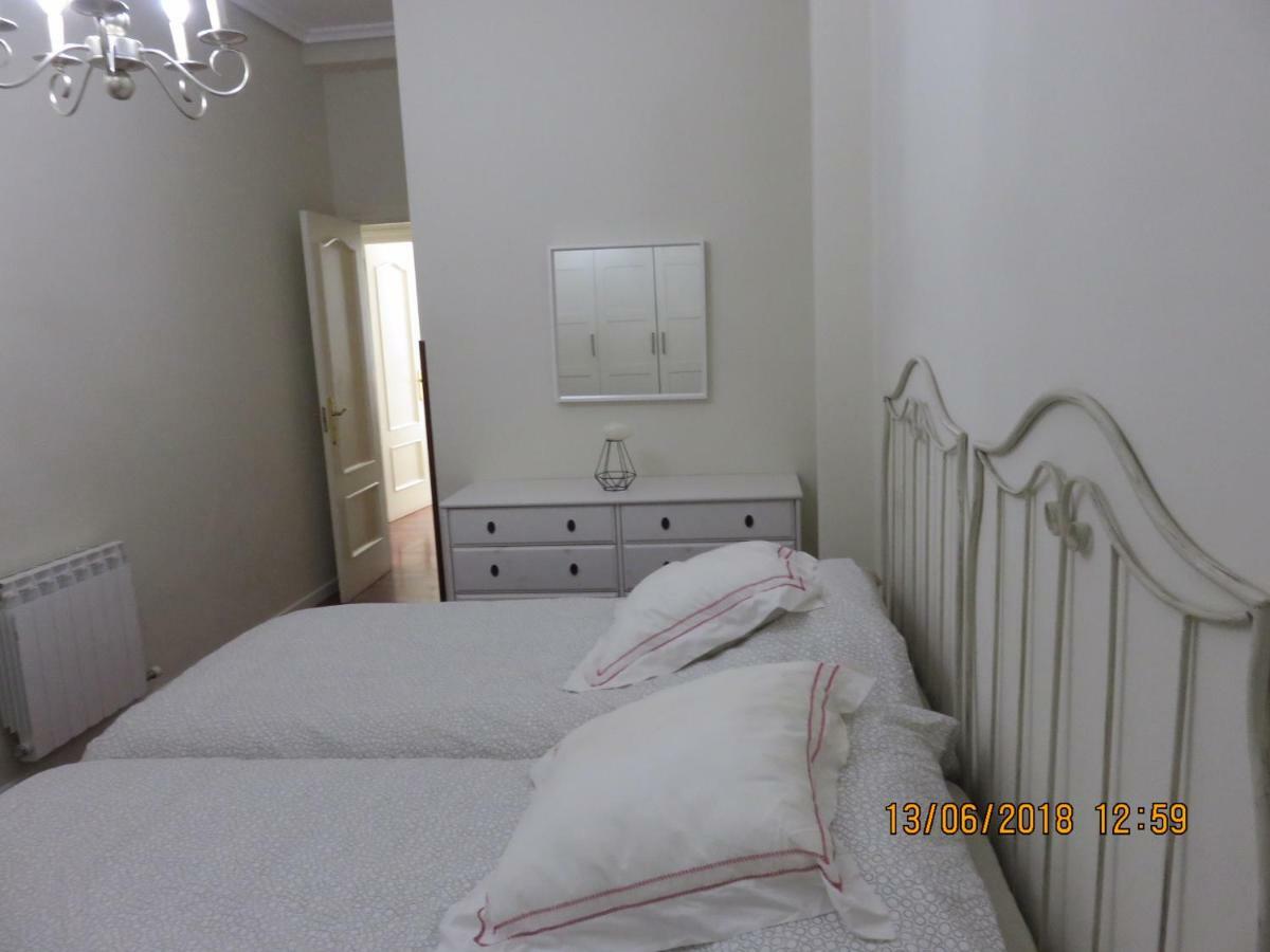 Apartament Vut Plaza De La Catedral Burgo Zewnętrze zdjęcie